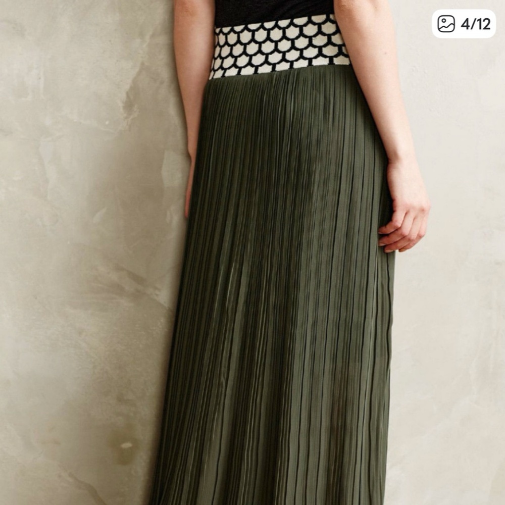 Anthropologie Pleated Sage Maxi Skirt‎ Dark Green by Dear Creatures Size Small - Picture 4 of 13